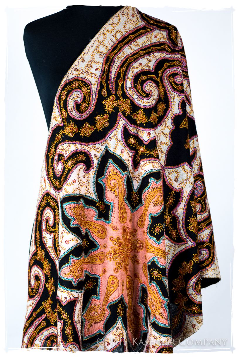 The Mona Lisa Noir Rose Gold Deux Shawl