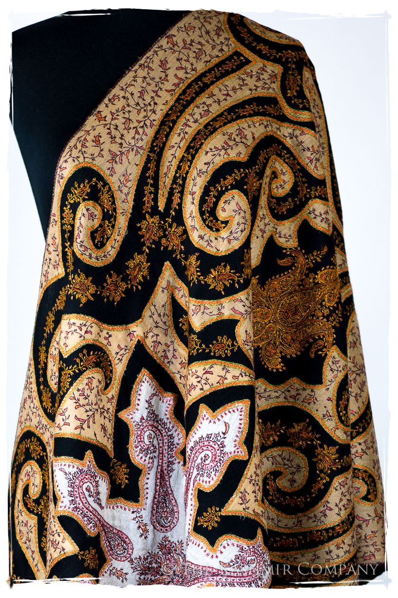 The Mona Lisa Noir Malay Gold Deux Shawl