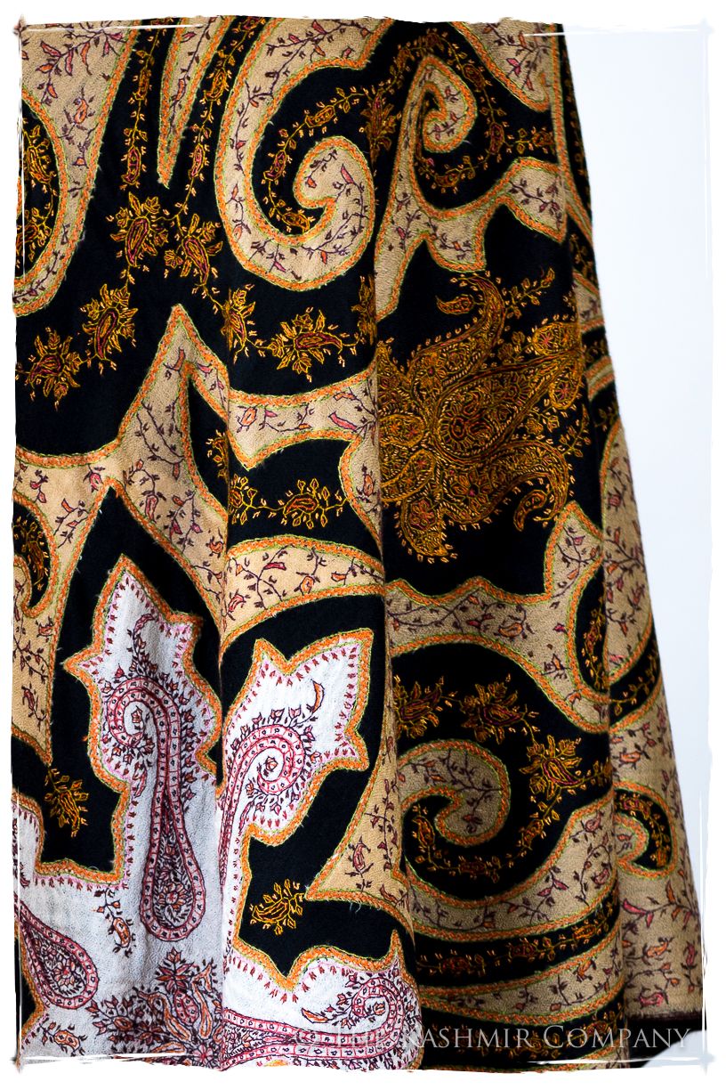 The Mona Lisa Noir Malay Gold Deux Shawl