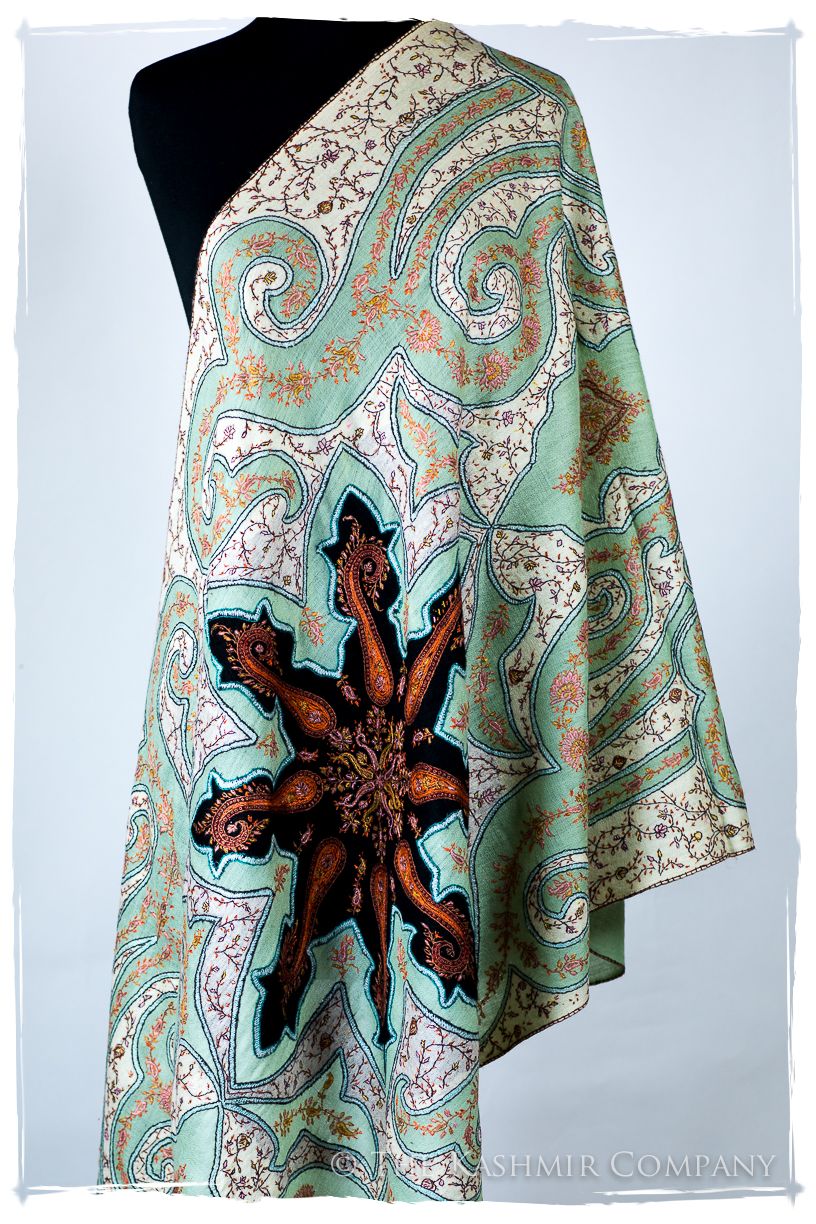The Mona Lisa Noir Mediterranean Deux Shawl