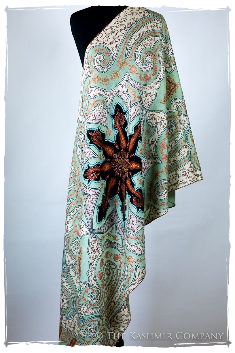 The Mona Lisa Noir Mediterranean Deux Shawl