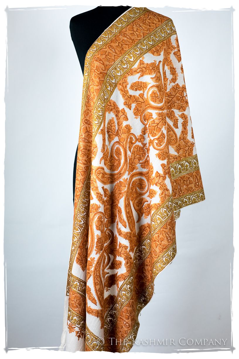 Trois Frontières Palais d'orient Royale Antiquaires Shawl