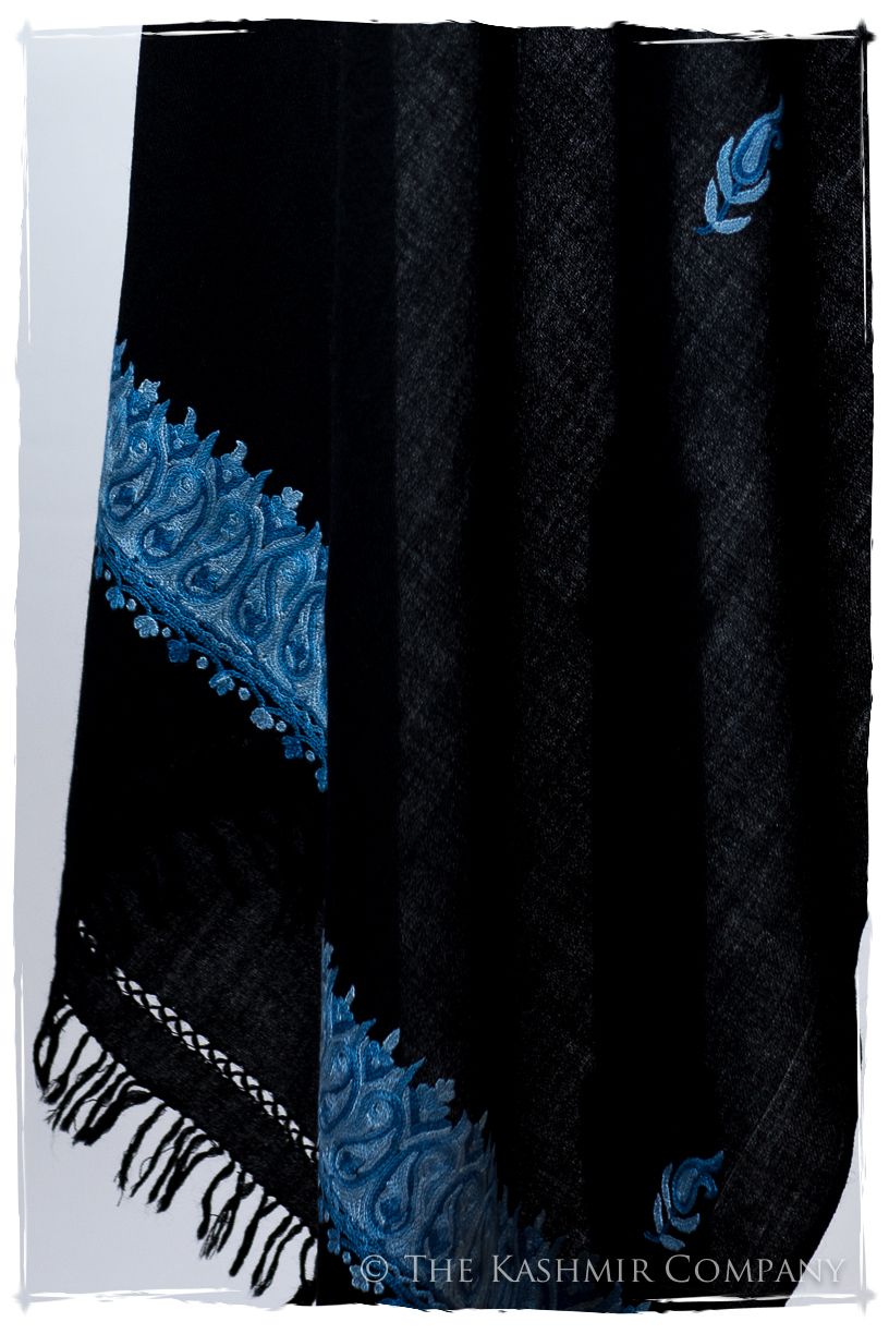 Araceli Frontières Paisley Gift Shawl
