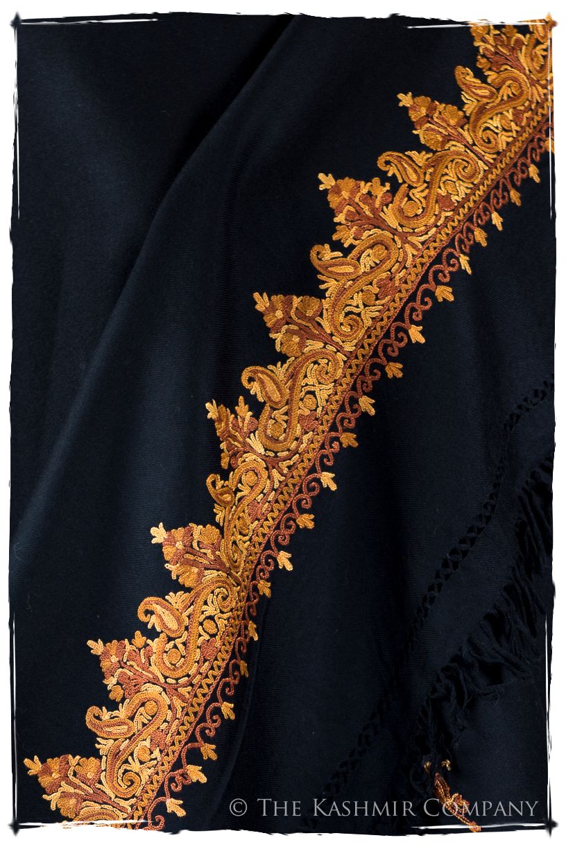 Iris Frontières Paisley Gift Shawl