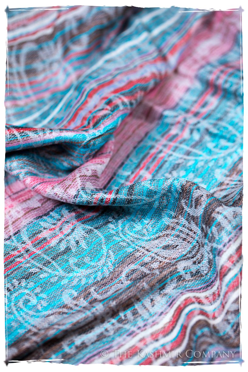Liliana Champs de Paisley Ivory Kashmir Wool Scarf