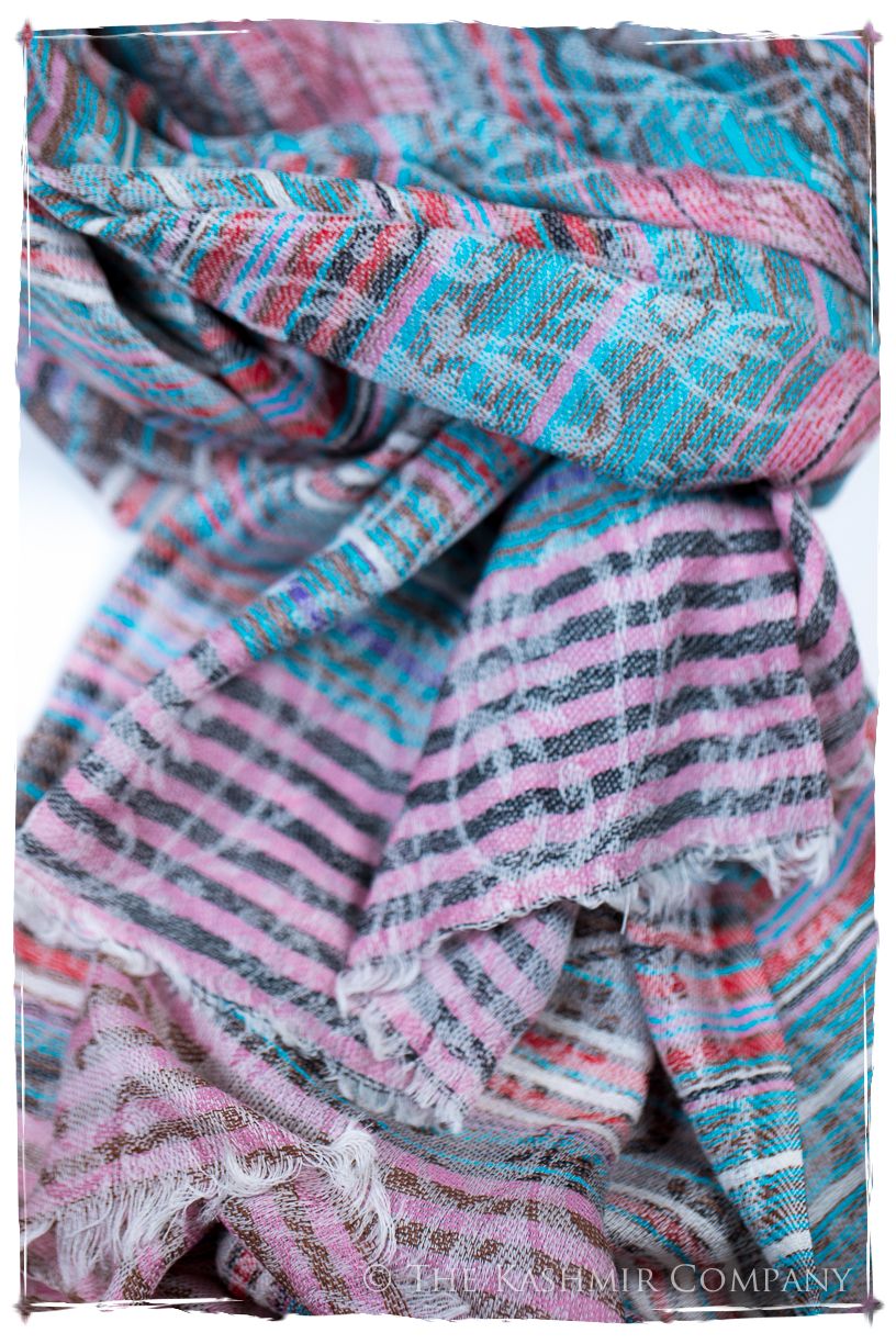 Liliana Champs de Paisley Ivory Kashmir Wool Scarf