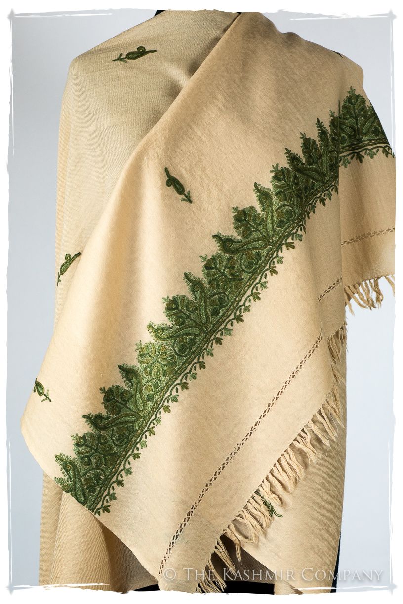Annetté Frontières Paisley Gift Shawl