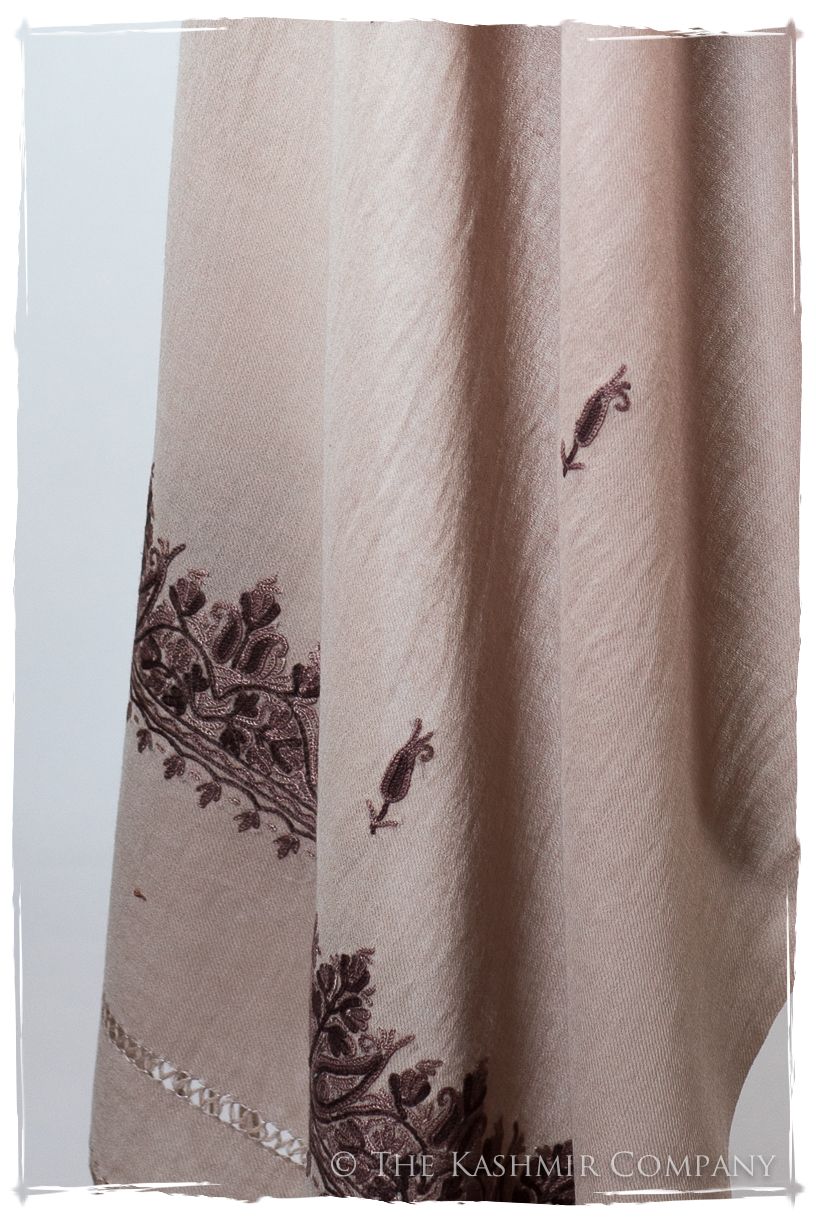 Armandé Frontières Paisley Gift Shawl