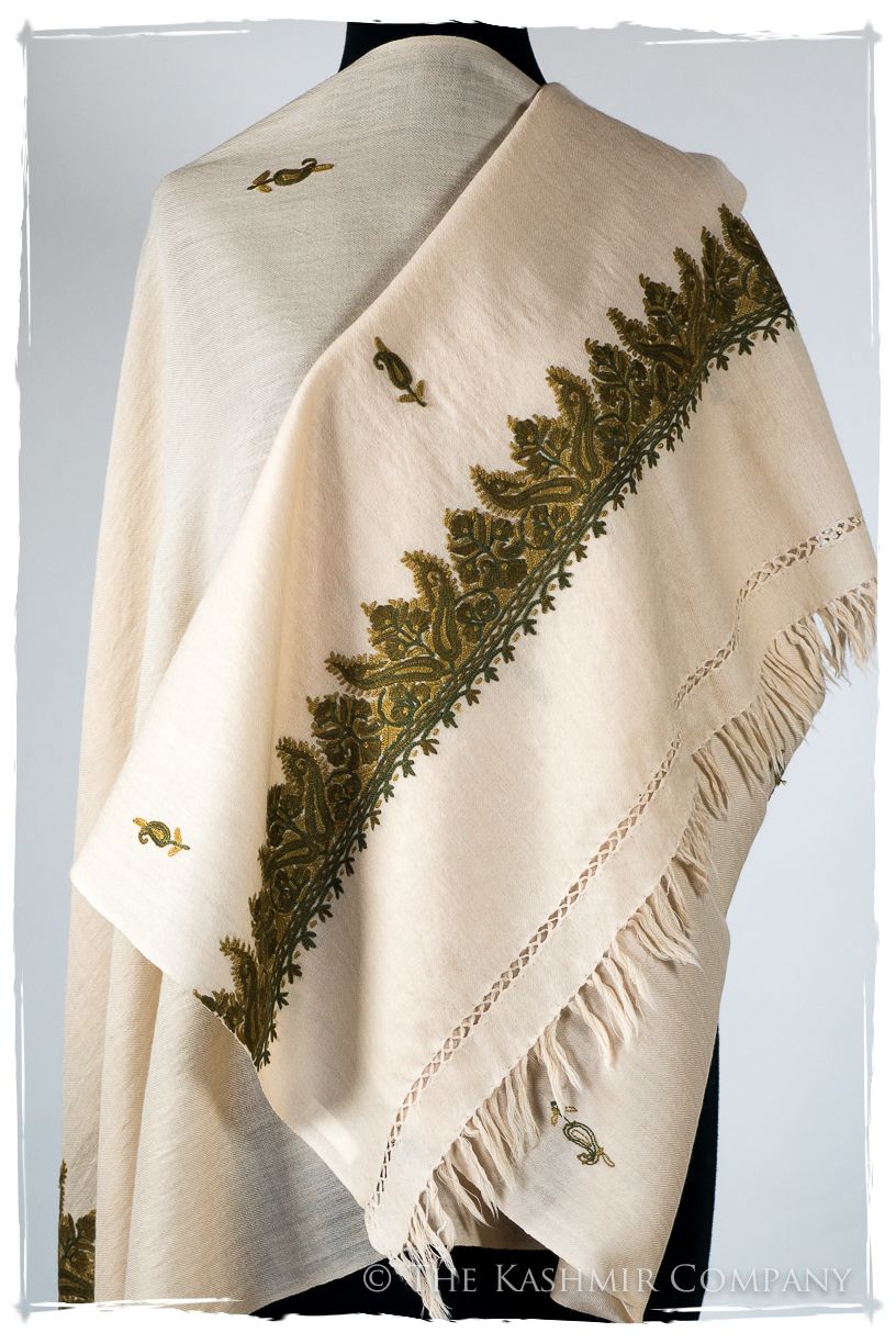Armadiné Frontières Paisley Gift Shawl