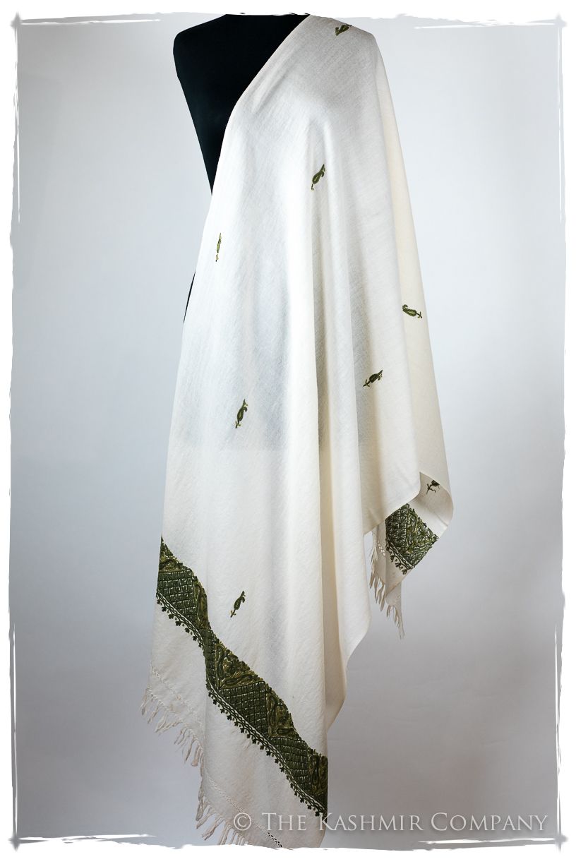 Clarissé Frontières Paisley Gift Shawl