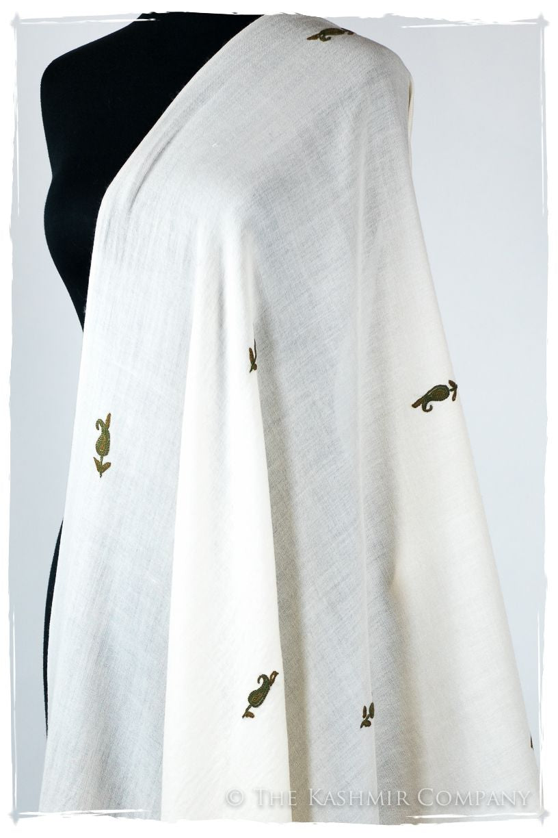 Cécile Frontières Paisley Gift Shawl