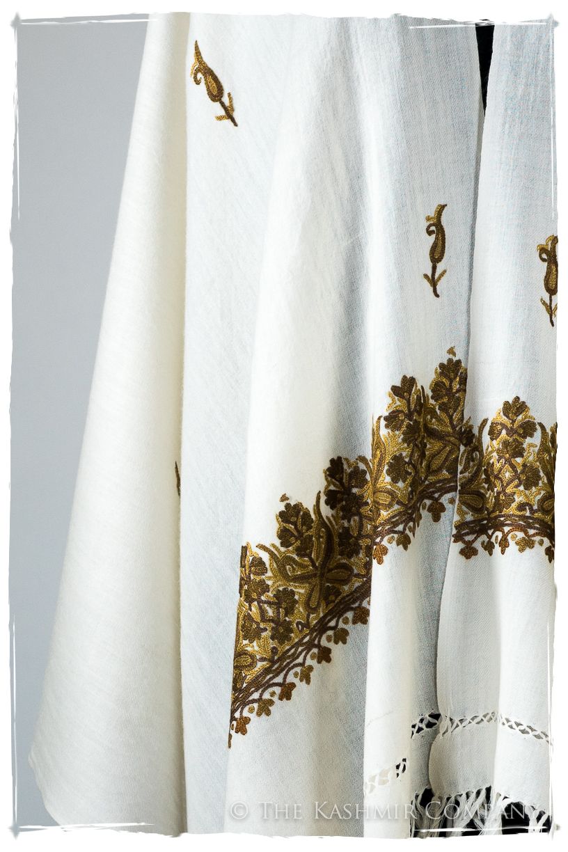 Eugénie Frontières Paisley Gift Shawl