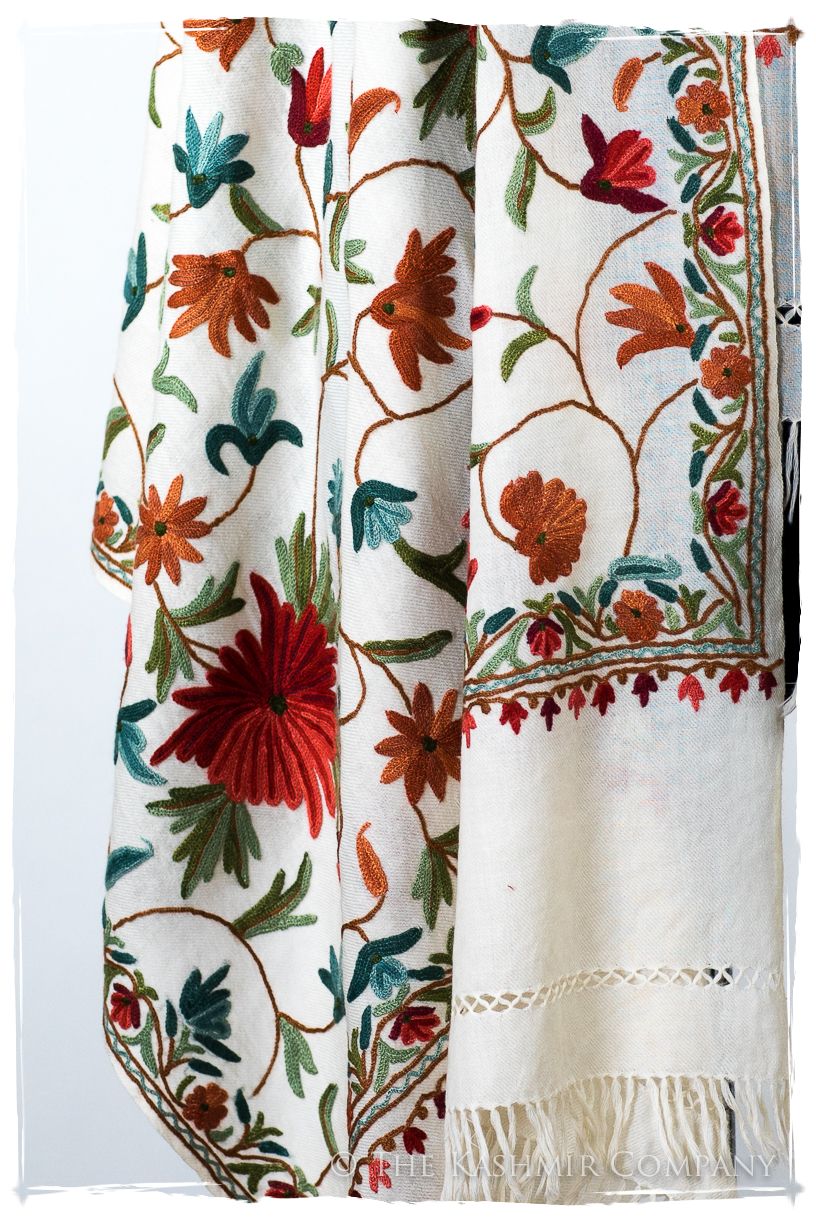 Jardin de Étiennette Notre Dame Shawl