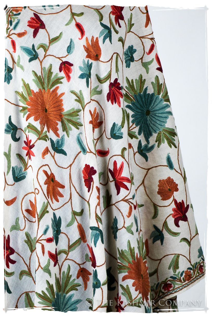 Jardin de Étiennette Notre Dame Shawl