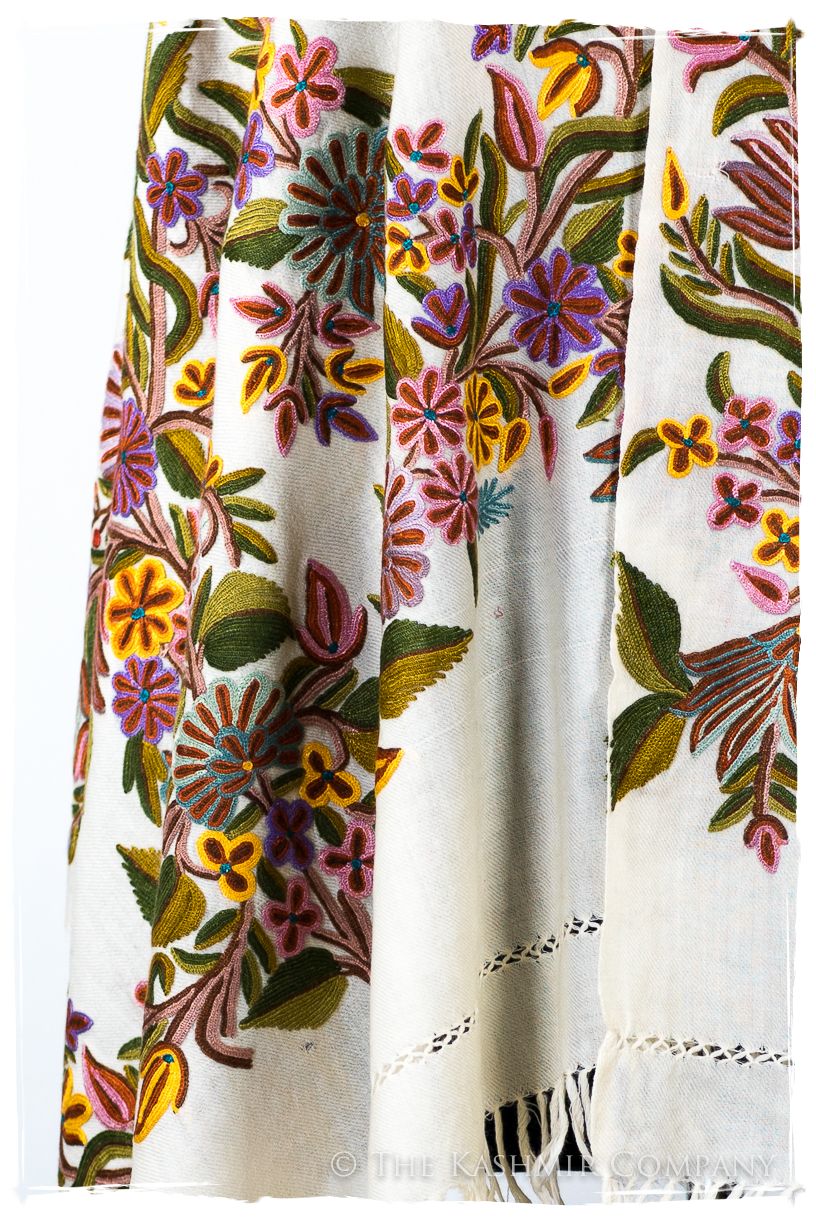 Amoureuse de Amélie Française Notre Dame Shawl