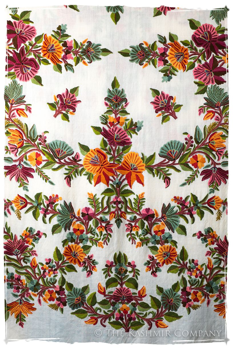 Amoureuse de Avéline Française Notre Dame Shawl