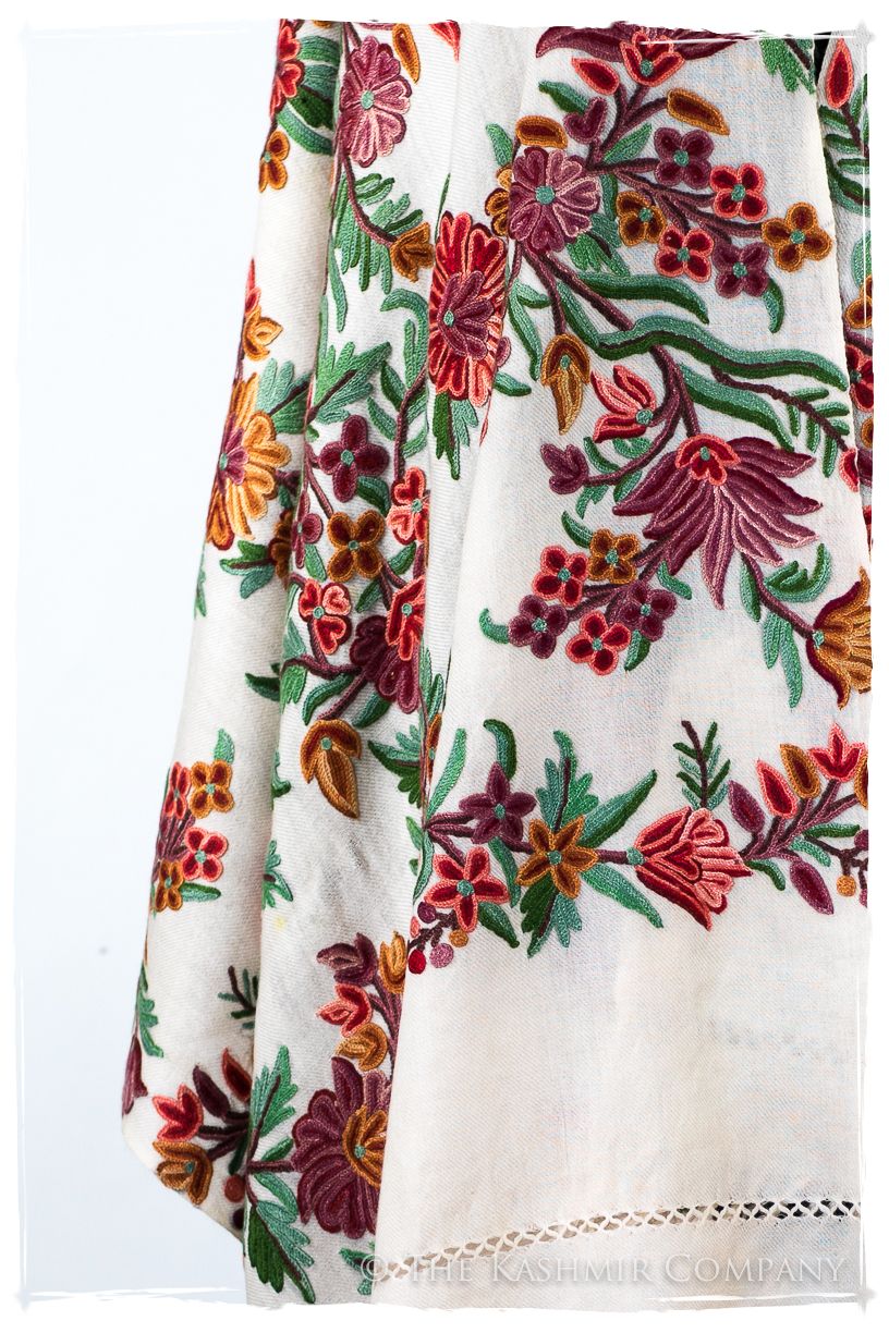 Amoureuse de Sylvié Française Notre Dame Shawl