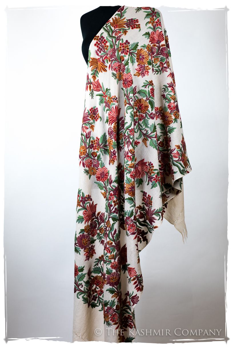 Amoureuse de Sylvié Française Notre Dame Shawl