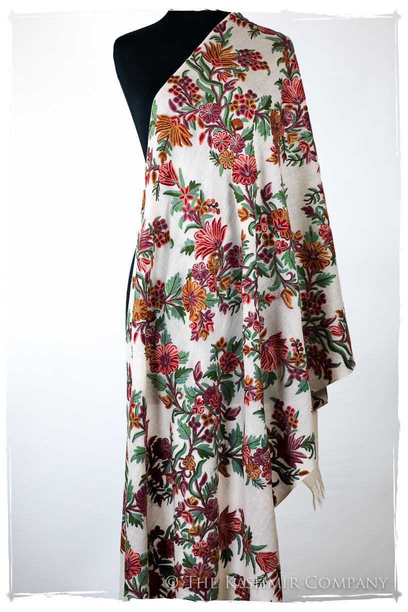 Amoureuse de Sylvié Française Notre Dame Shawl