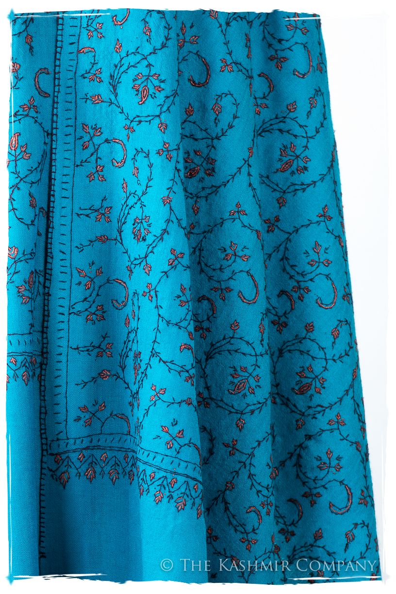 Abriélle de'Laine Sozni Orient Shawl