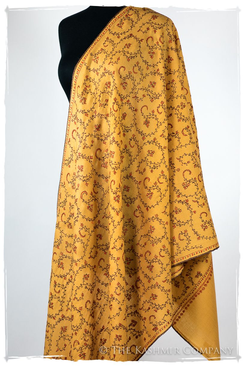 Adalaidé de'Laine Sozni Orient Shawl