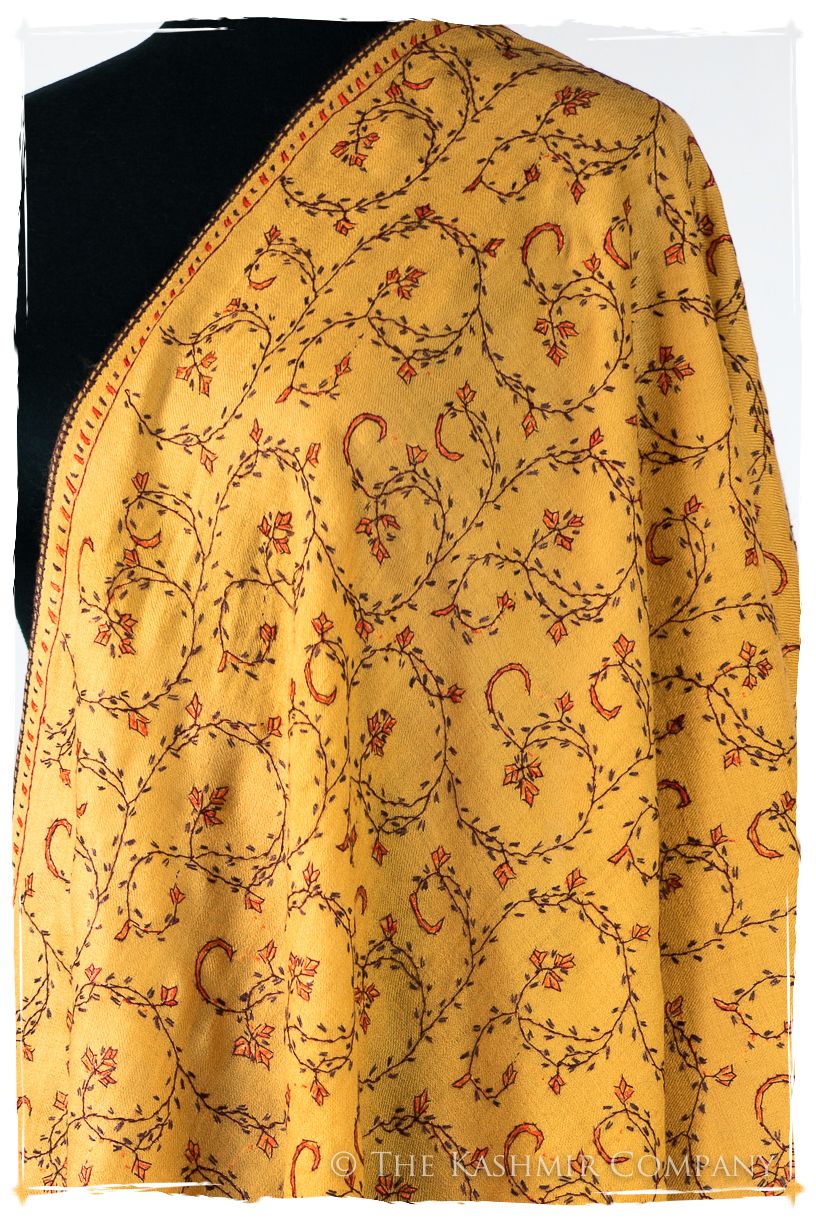 Adalaidé de'Laine Sozni Orient Shawl