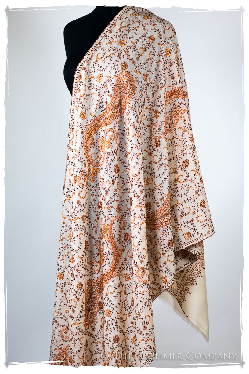 Auroré de'Laine Sozni Orient Shawl