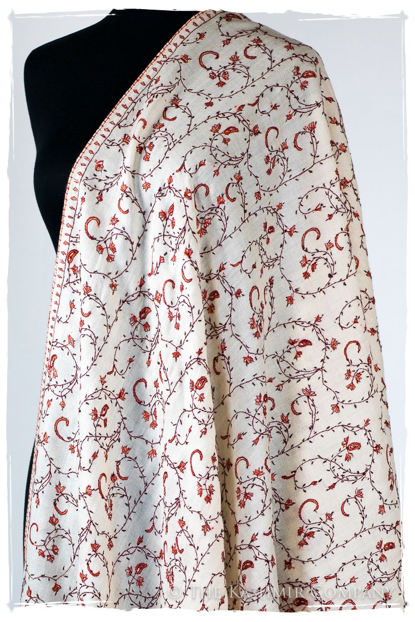 Avicé de'Laine Sozni Orient Shawl