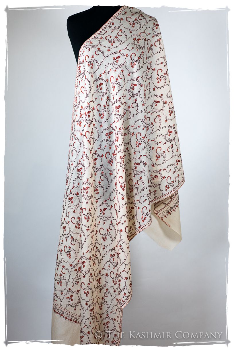 Avicé de'Laine Sozni Orient Shawl