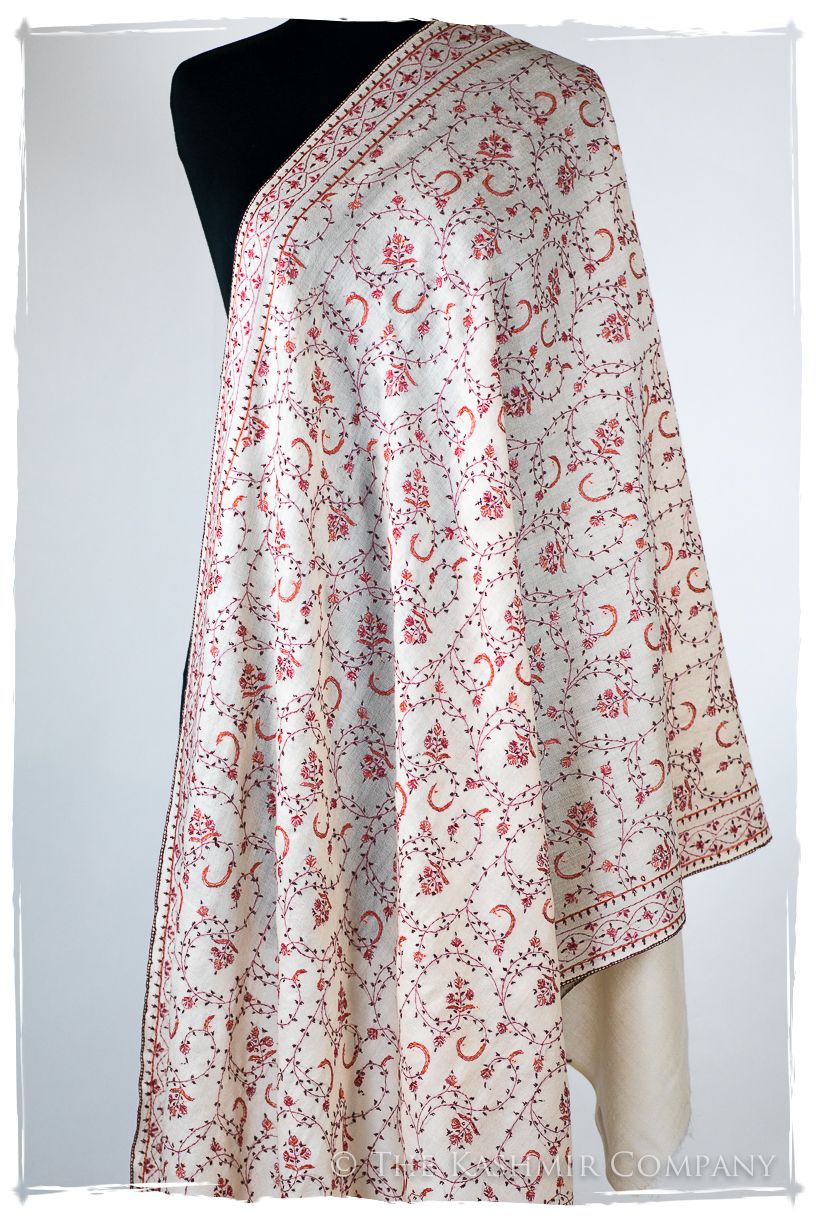 Avignon' de'Laine Sozni Orient Shawl