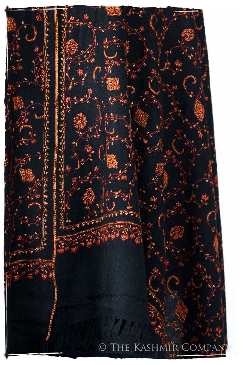 Camillé Abriellé de'Laine Sozni Orient Shawl