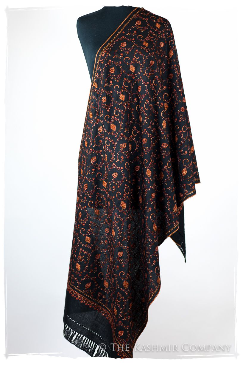 Camillé Abriellé de'Laine Sozni Orient Shawl