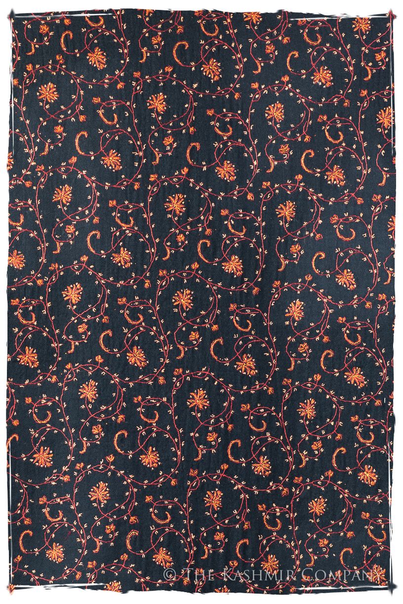 Camillé Basilié de'Laine Sozni Orient Shawl