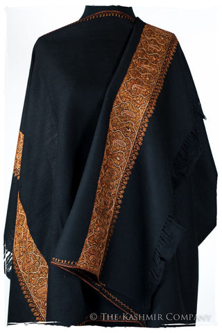 Chanellé Adellé de'Laine Sozni Frontières Orient Shawl