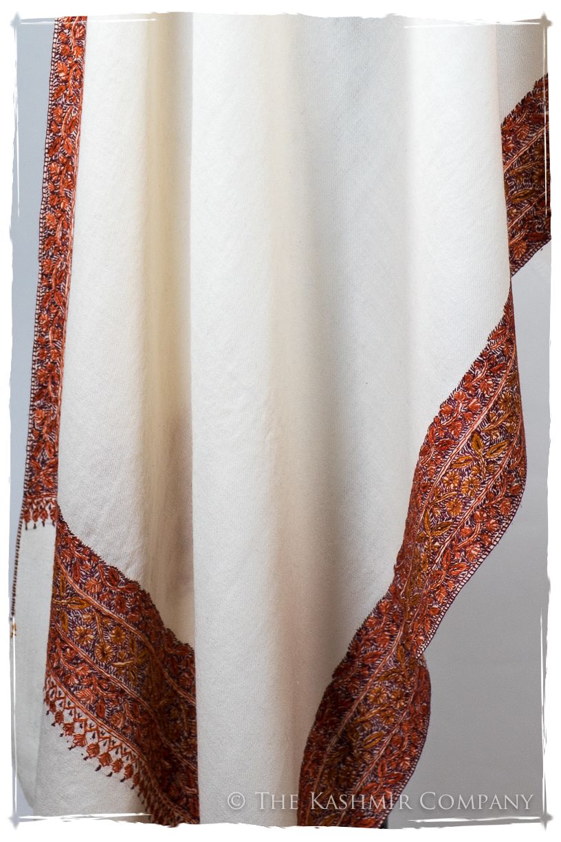 Chanellé Bellé de'Laine Sozni Frontières Orient Shawl