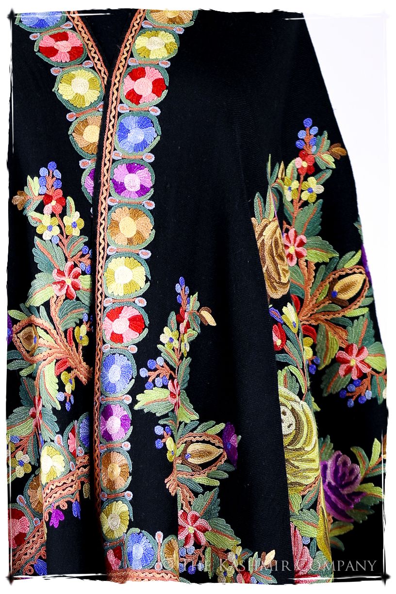 Roses de Madrid Antiquaires Shawl