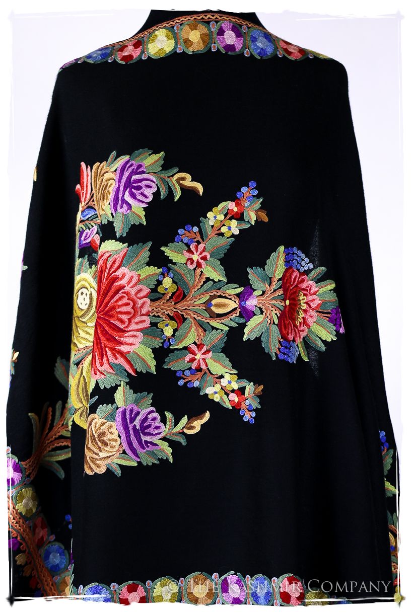 Roses de Madrid Antiquaires Shawl