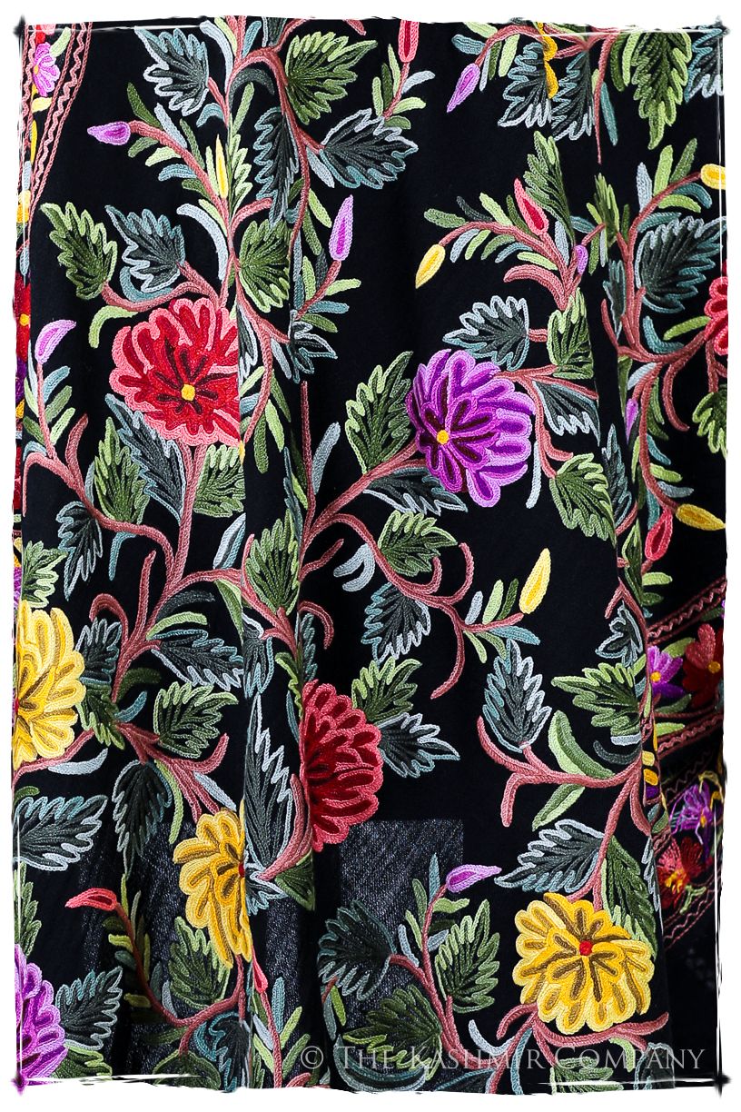 Jardin de Shasta Antiquaires Shawl