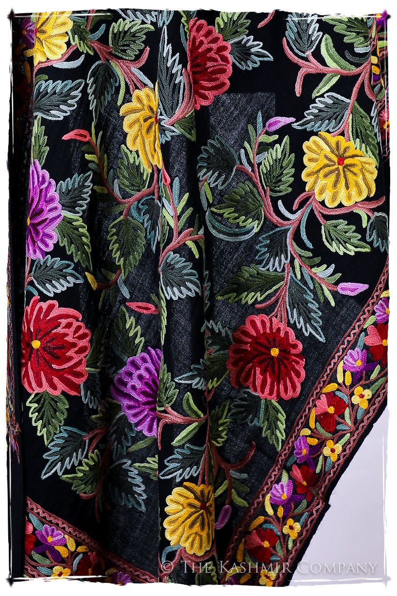 Jardin de Shasta Antiquaires Shawl