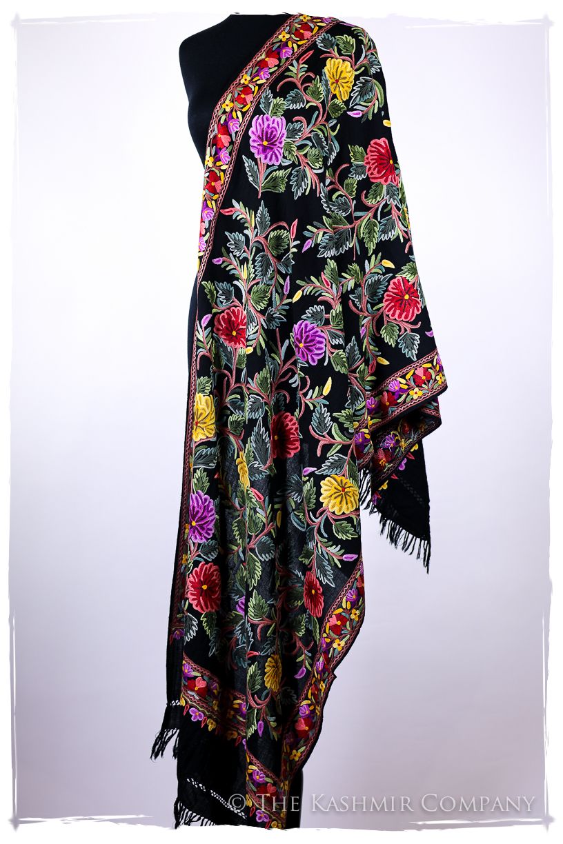 Jardin de Shasta Antiquaires Shawl