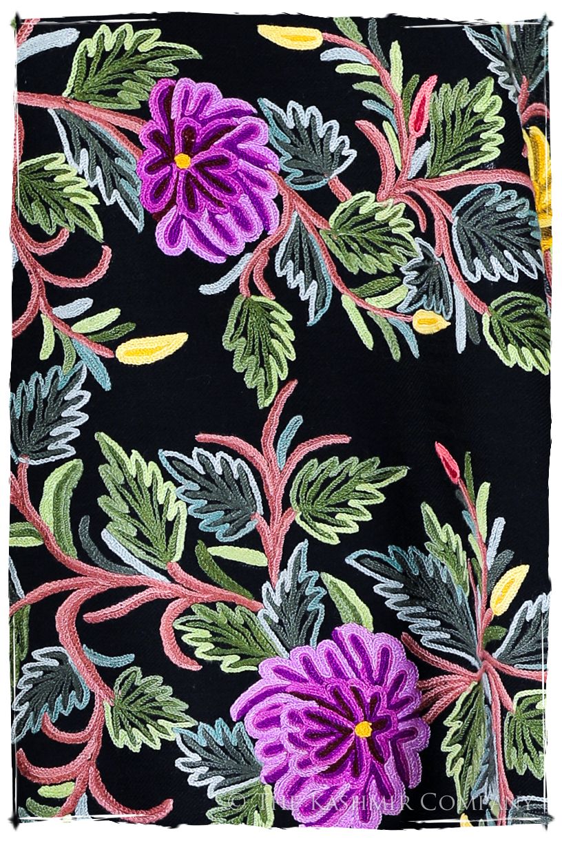 Jardin de Shasta Antiquaires Shawl