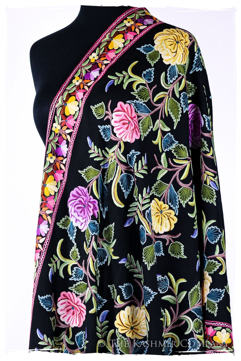 Jardin de Montebello Antiquaires Shawl
