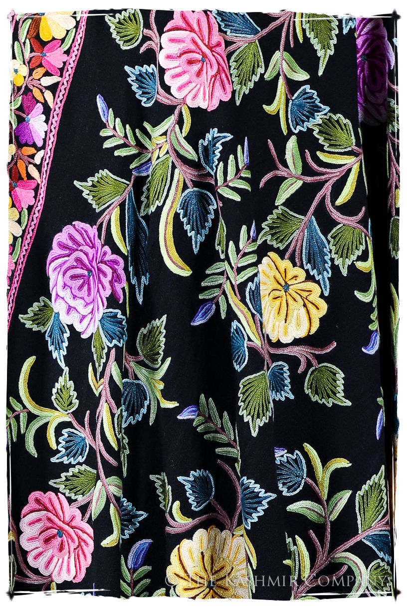 Jardin de Montebello Antiquaires Shawl