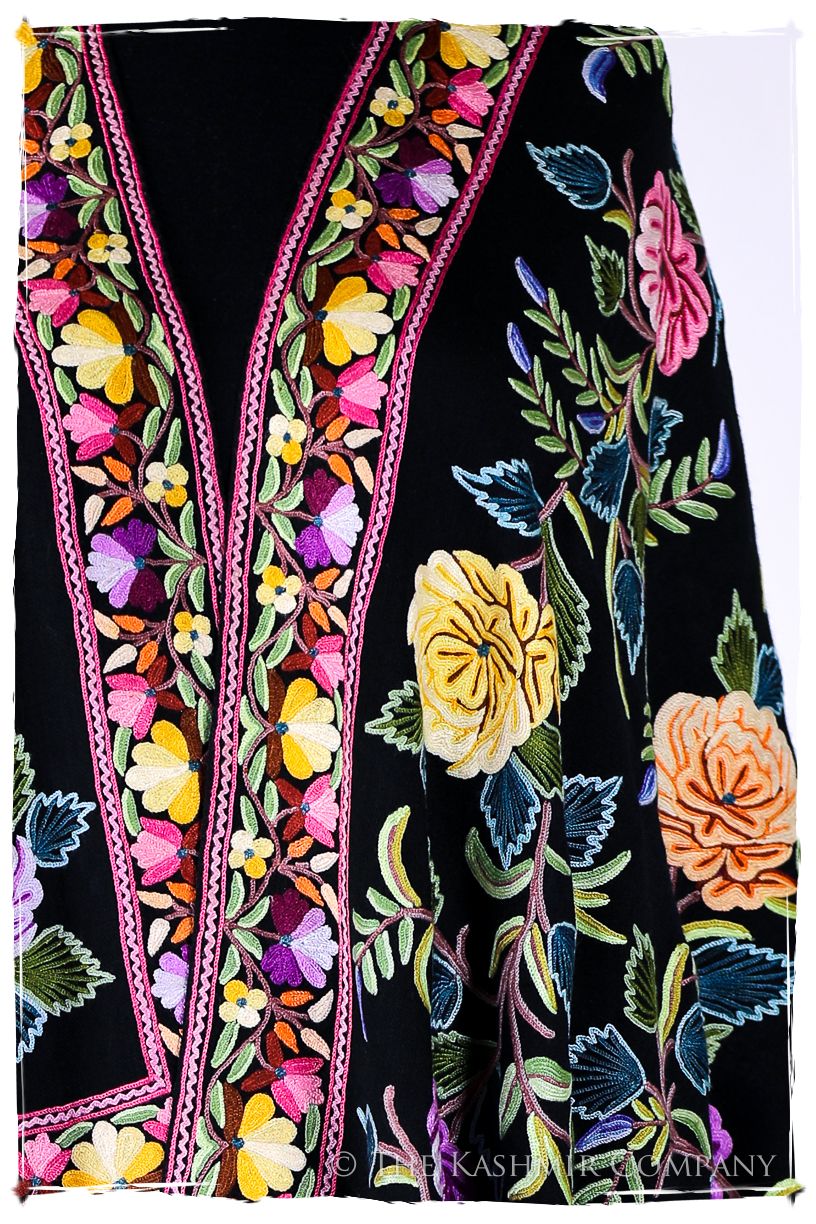 Jardin de Montebello Antiquaires Shawl