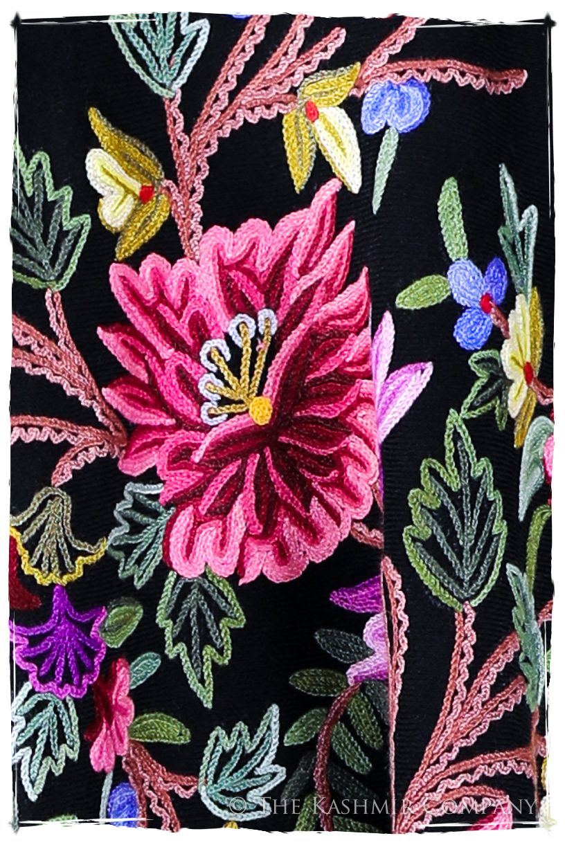 Belles Fleurs de Maisonnais Français Antiquaires Shawl