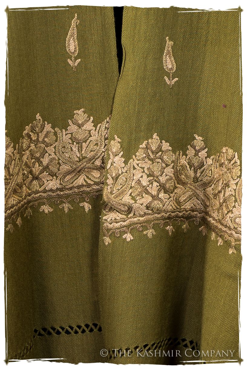 Germaine Frontières Paisley Gift Shawl