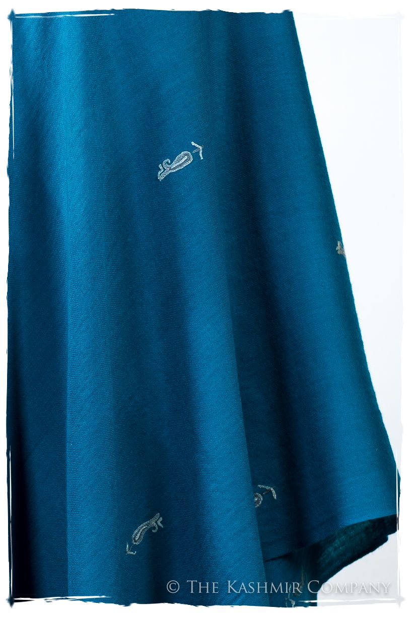 Léonie Frontières Paisley Gift Shawl
