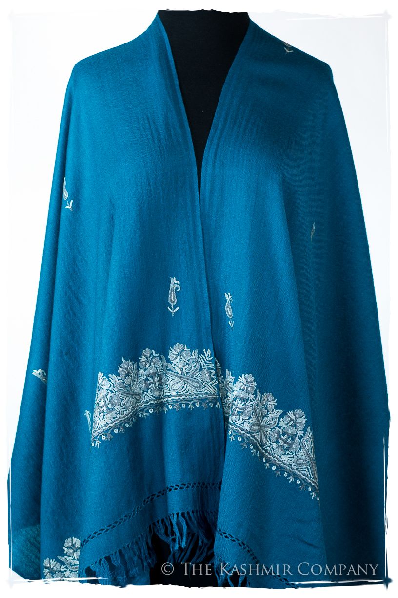Léonie Frontières Paisley Gift Shawl