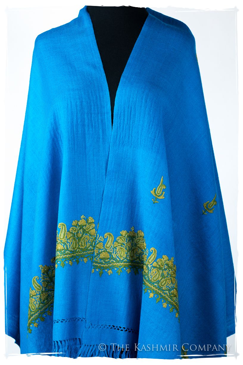 Mirielle Frontières Paisley Gift Shawl