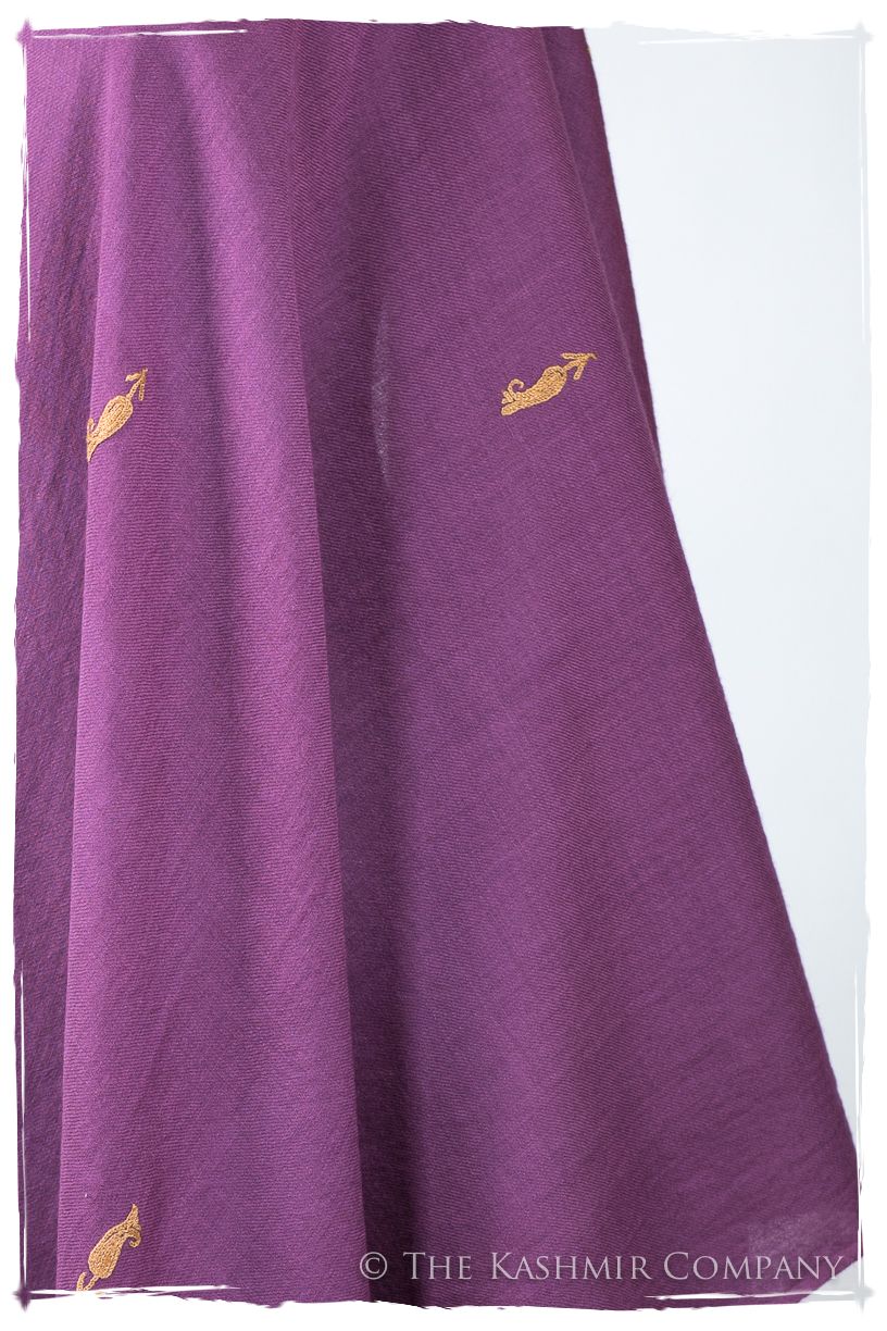 Sara Frontières Paisley Gift Shawl